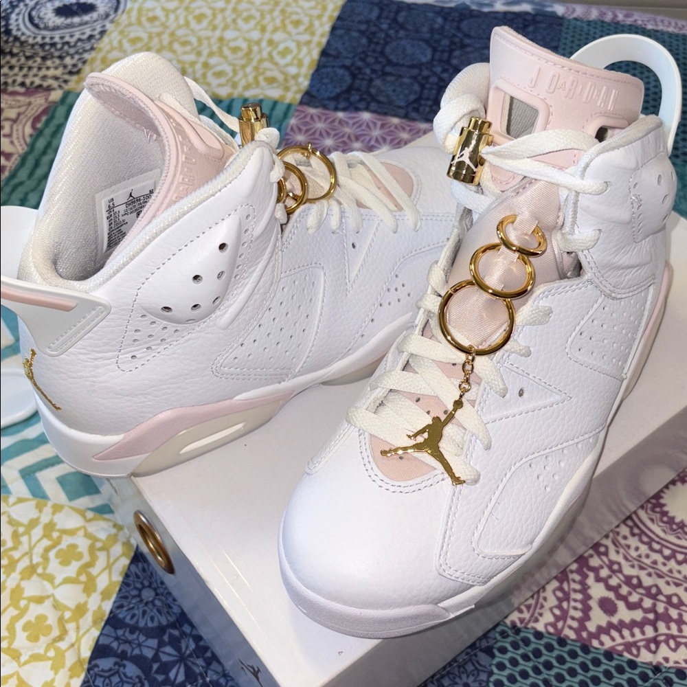 Women’s Air Jordan 6 Retro Hoop
